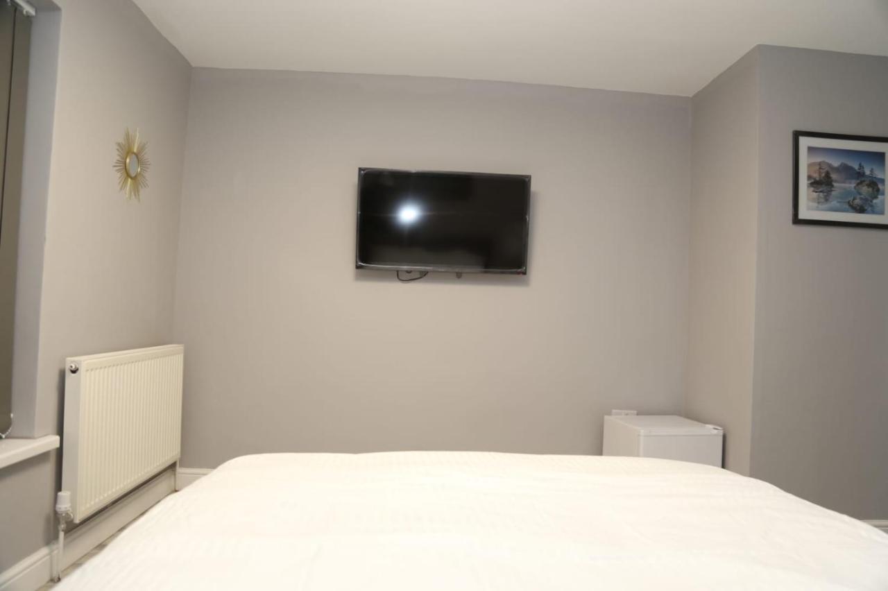 A A Guest Rooms Woolwich Лондон Екстериор снимка