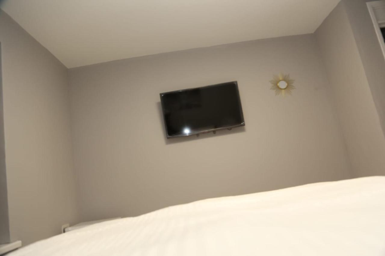A A Guest Rooms Woolwich Лондон Екстериор снимка